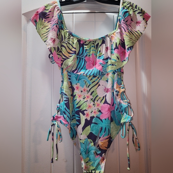 TINIBIKINI SWIMSUIT - Picture 4 of 6